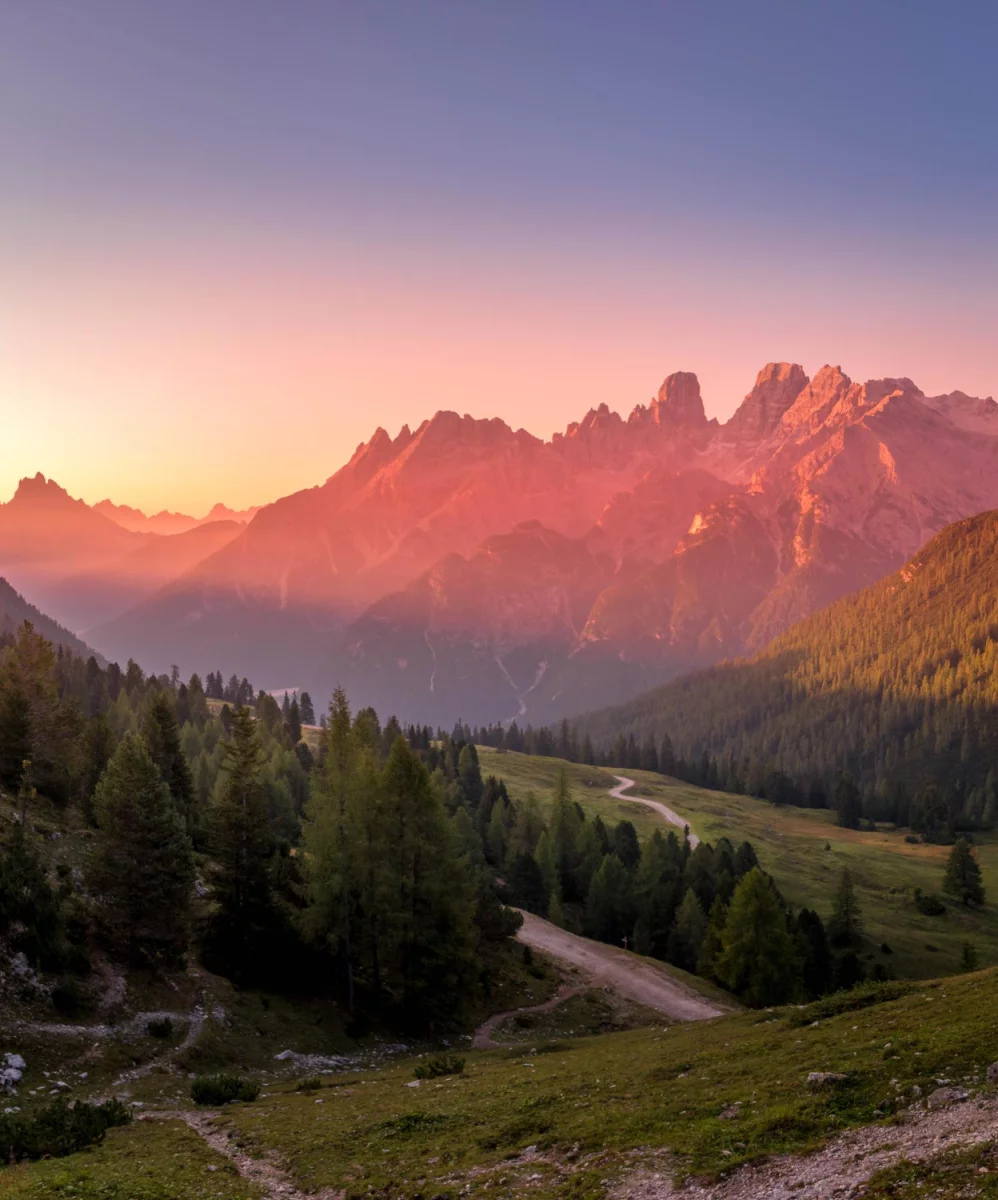 Domki nad Bałtykiem na każdą kieszeń: 7 sprawdzonych lokalizacji, ceny za noc i jak znaleźć najlepsze terminy poza sezonem.